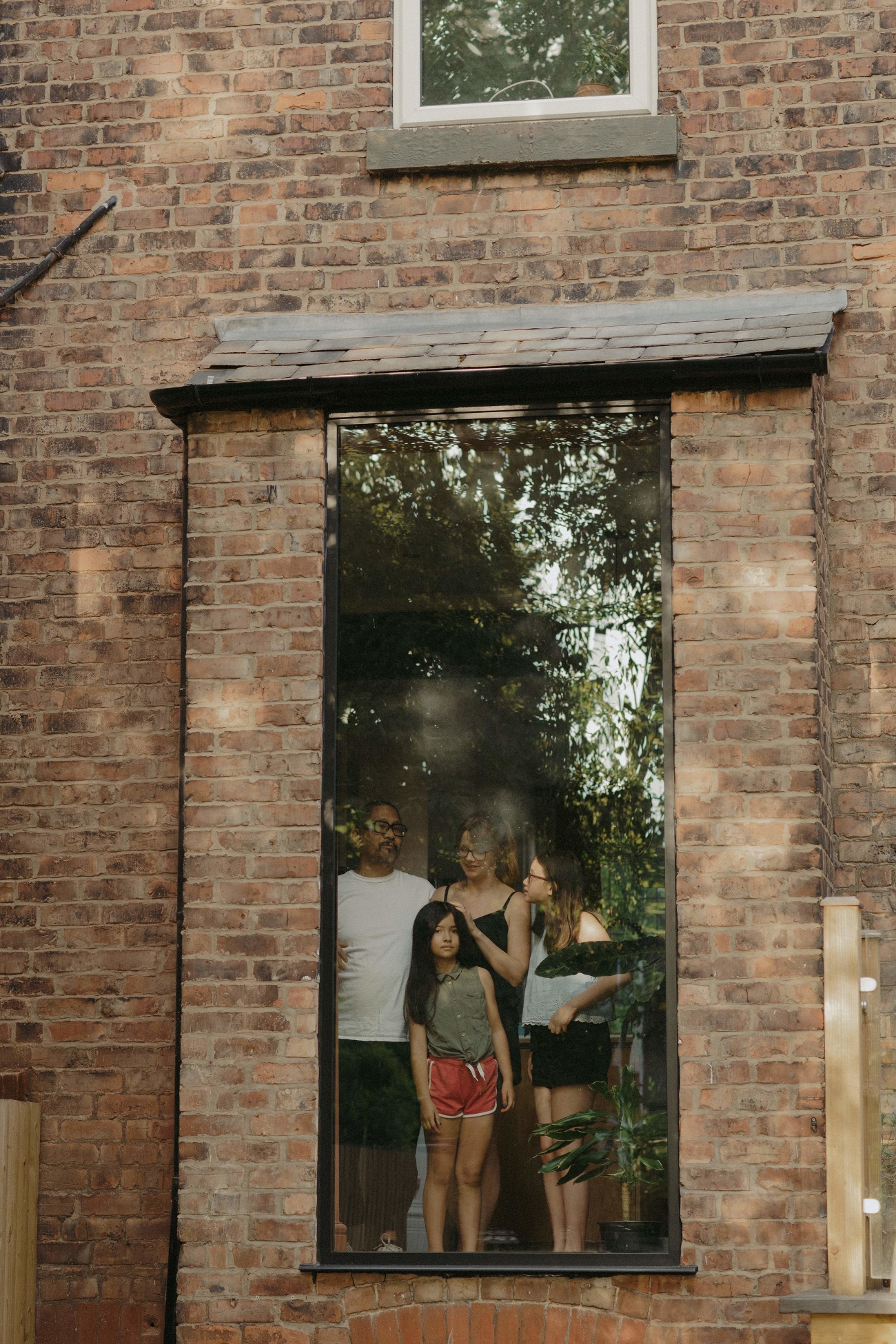Through the window project The Chow Family Coralie Monnet 51
