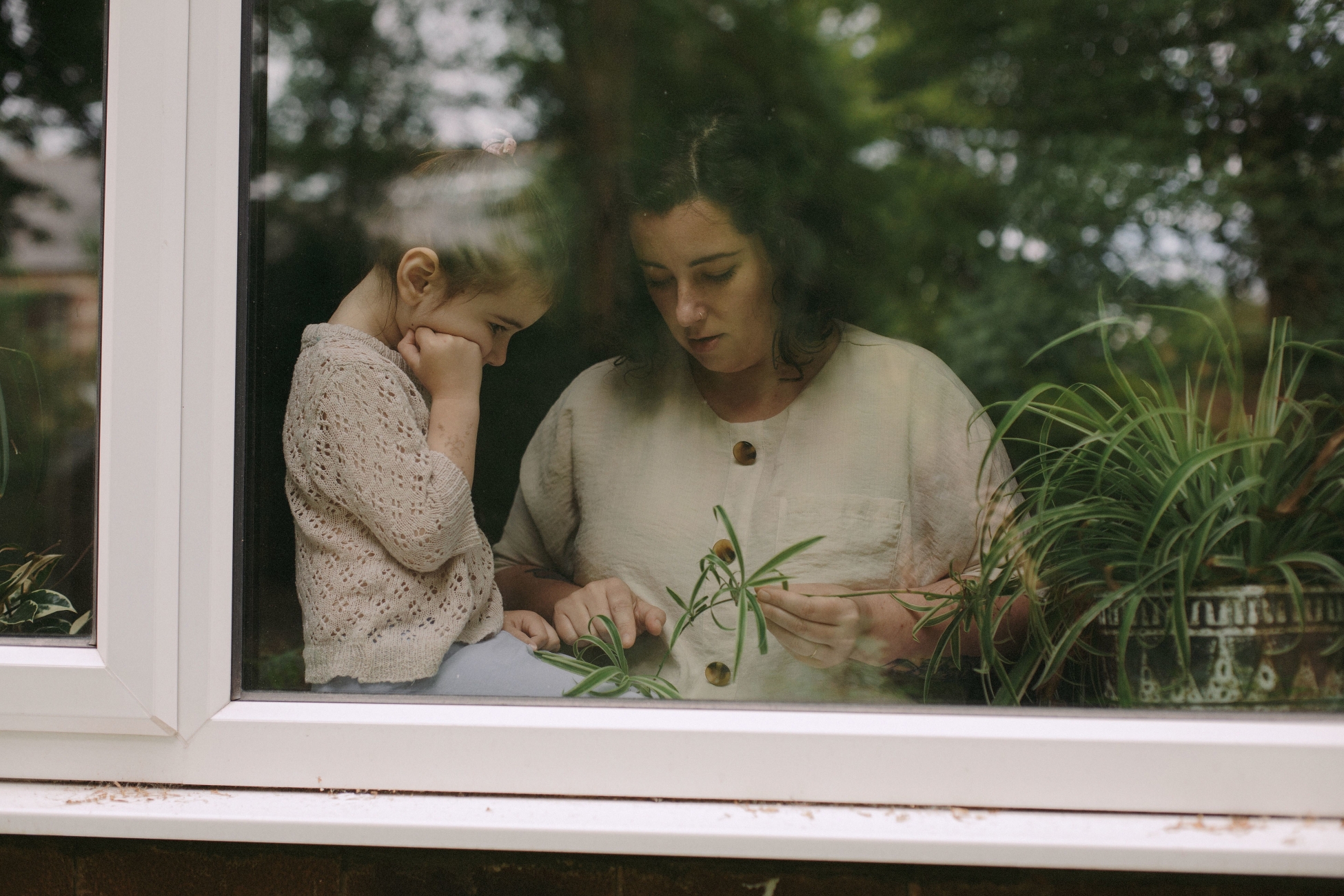 Through the window project The Flynn Family Coralie Monnet 19