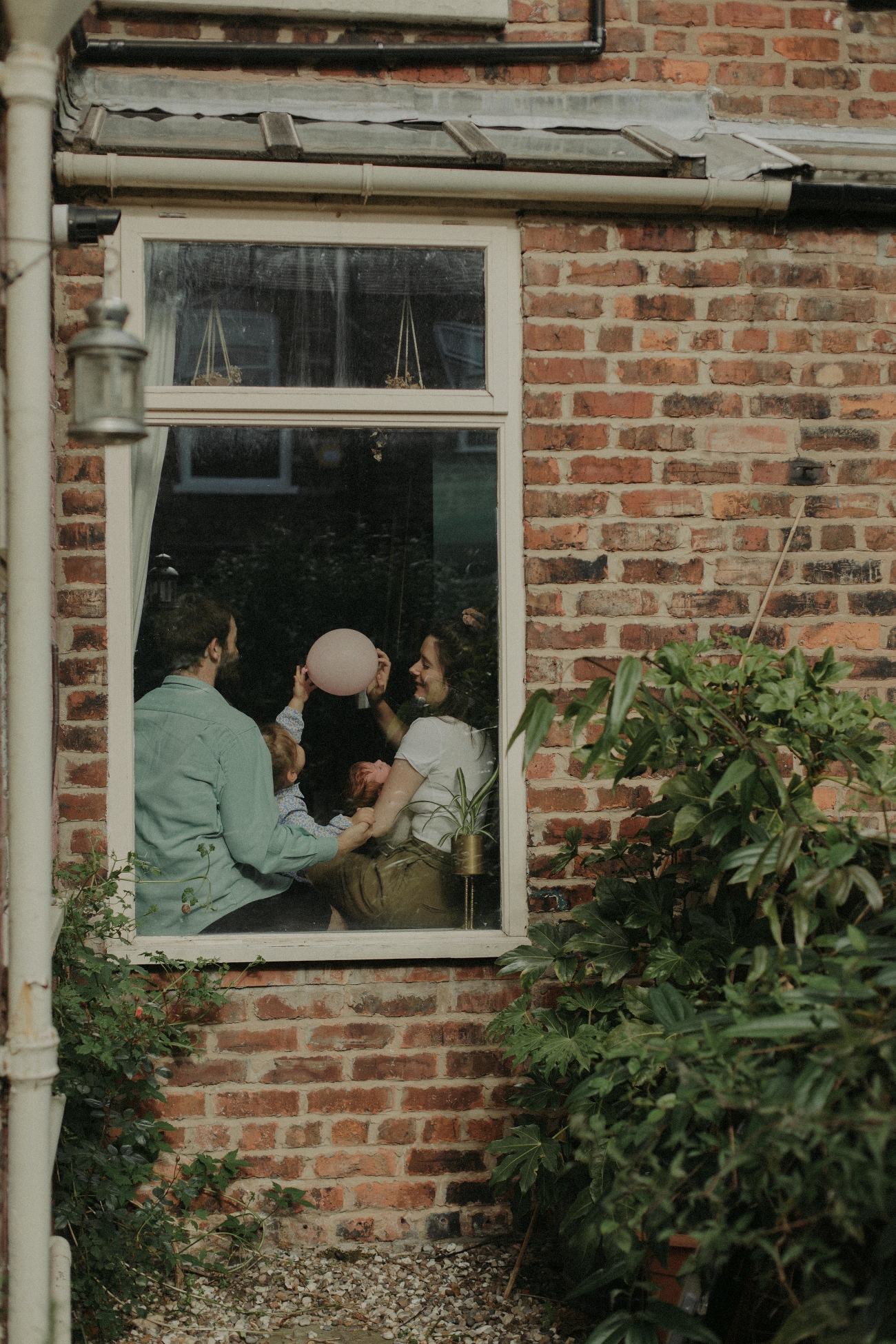 Through the window project The Rebergen Family Coralie Monnet 36